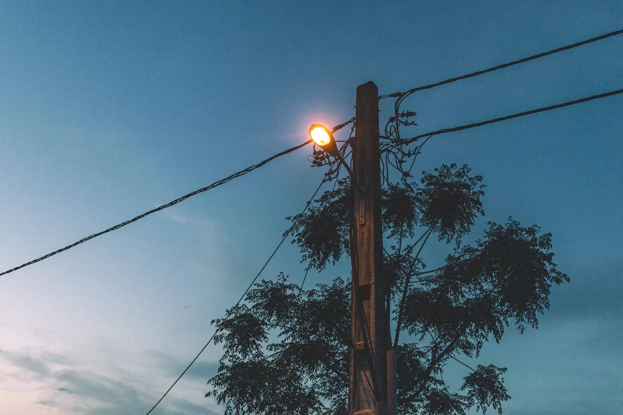 " از مجموعه " میانگاه زوال "