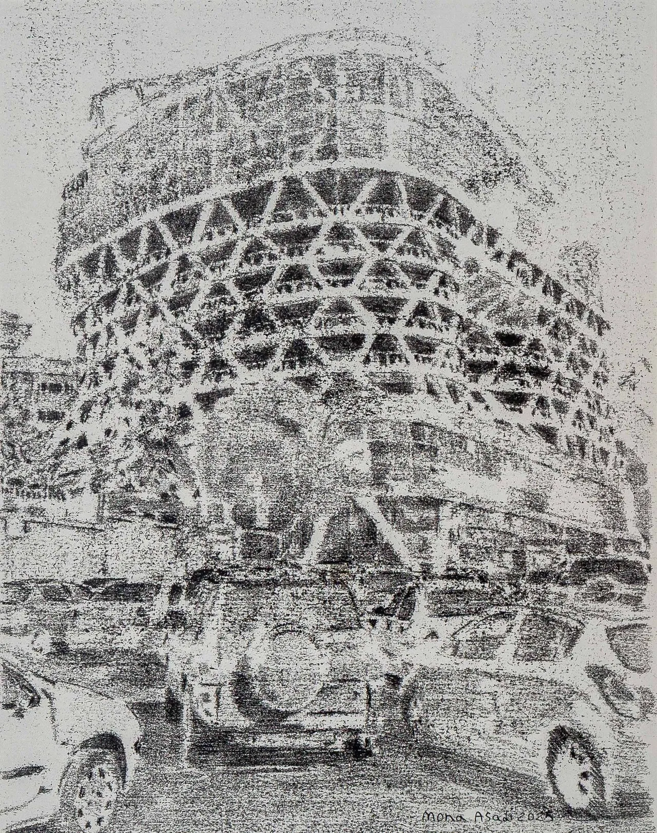 مونا اسدی