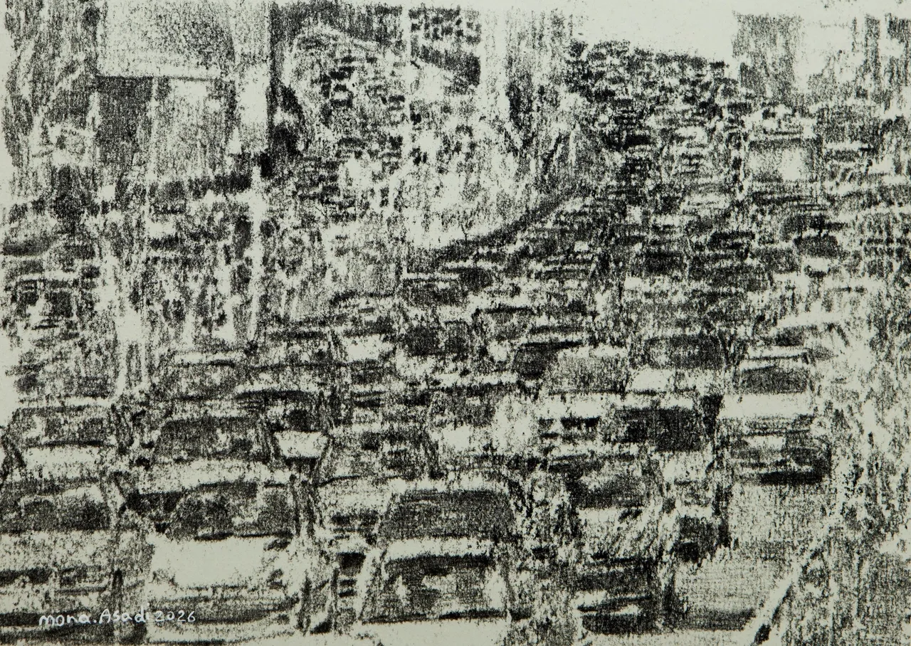 مونا اسدی
