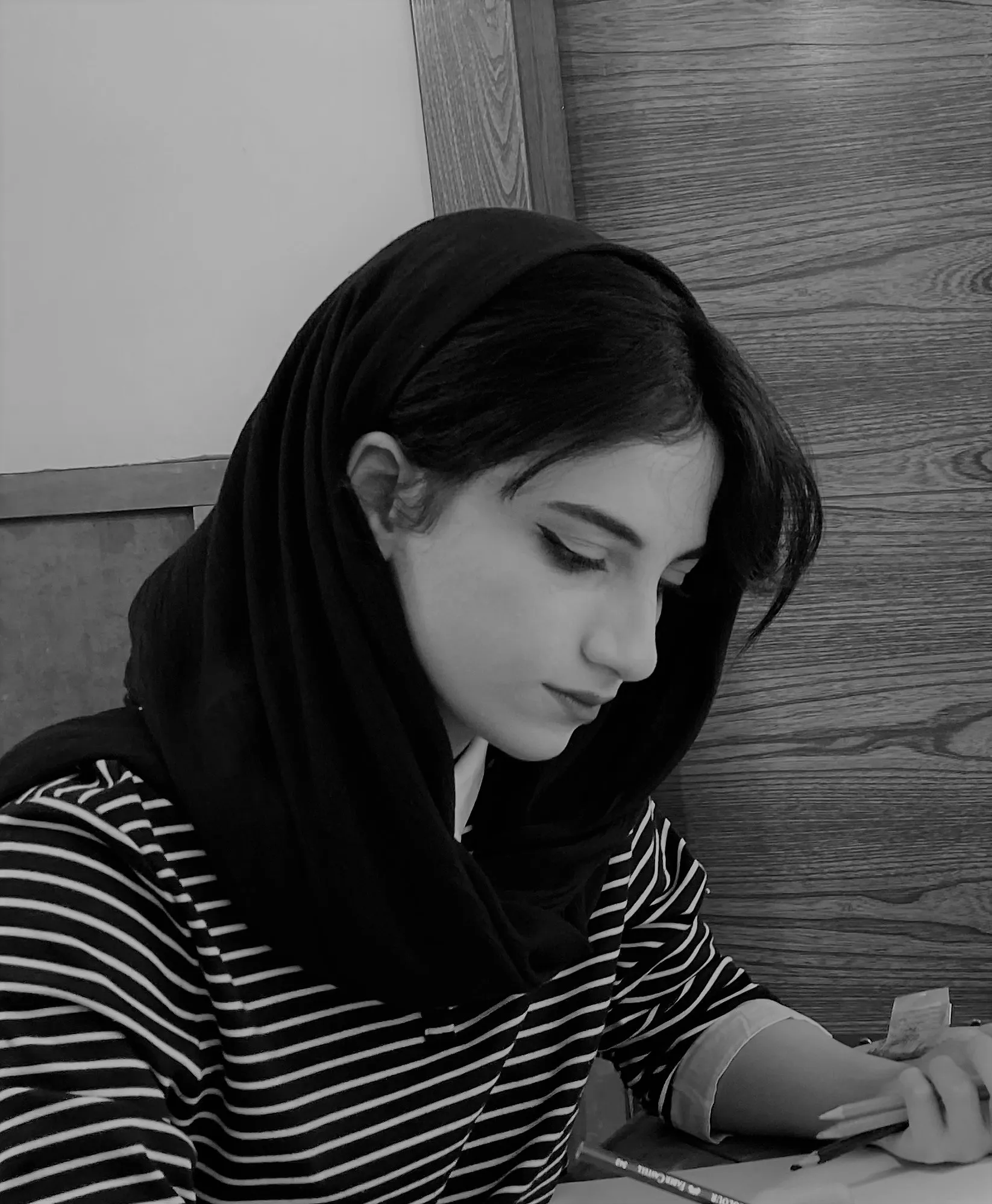 سمانه اخباریان