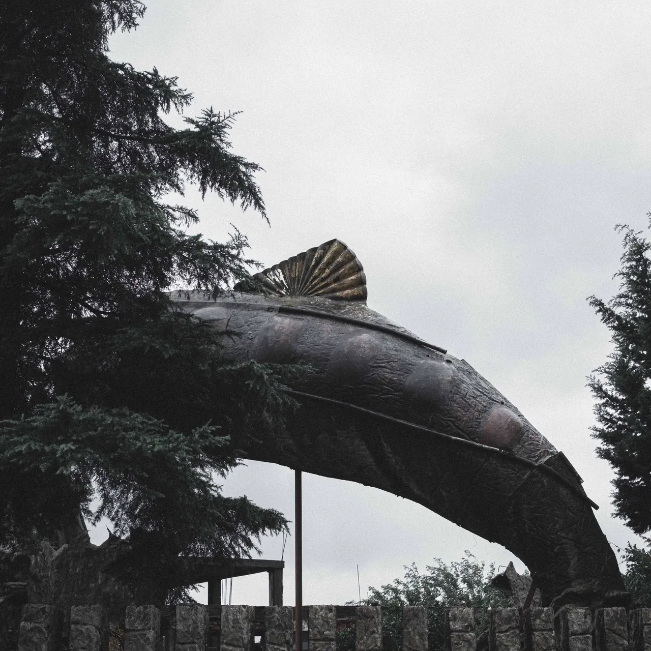 بدون عنوان " از مجموعه " میانگاه زوال "